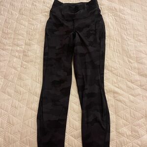 Lululemon Wunder Train High Rise Tight 28”